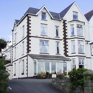 Plas Isa Hotel